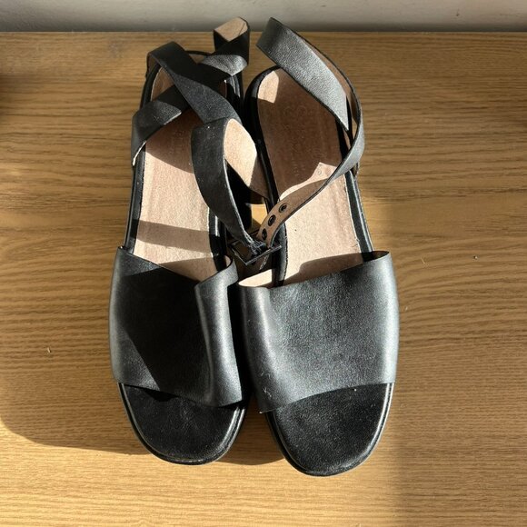 Seychelles Platform Heels - Picture 5 of 5